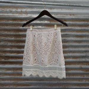 Lovers + Friends Beautiful White lace Mini Skirt